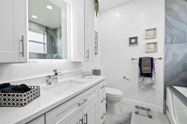 Building Photo - 10541 NW 56th Pl