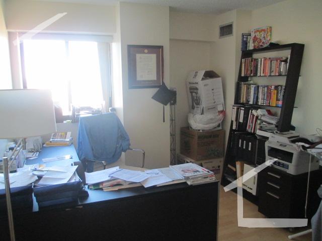 Building Photo - 15 N Beacon