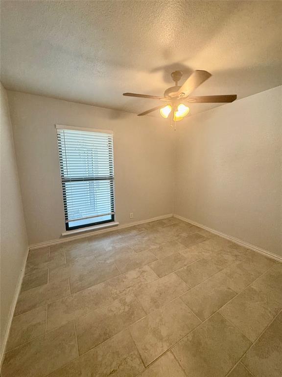 Building Photo - 3800 Tower View Ct