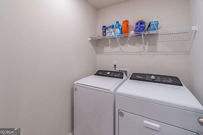 Building Photo - 1452 Villageside Ct