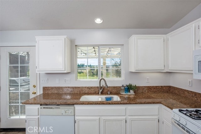 Building Photo - 33183 Eagle Point Dr