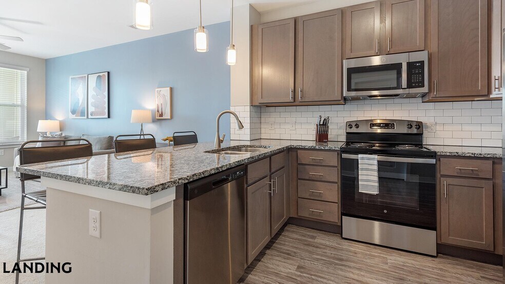 Building Photo - 16200 Croft Dr