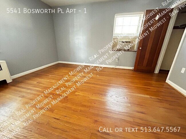 Building Photo - 5541 Bosworth Pl