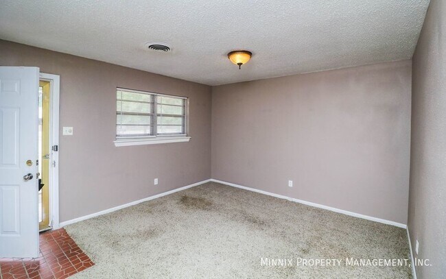 Building Photo - 4506 61st St