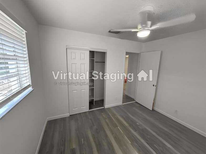 Building Photo - 800 SW 30th St