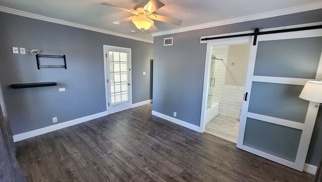 Building Photo - 4 Bed 2 Bath House in East Whittier Availa...