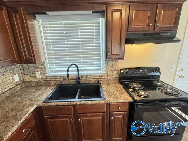 Building Photo - 2849 Greenside Dr NW
