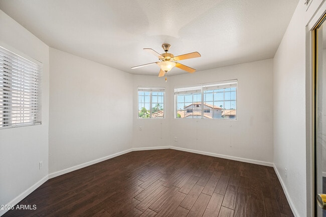 Building Photo - 921 W Sun Coast Dr