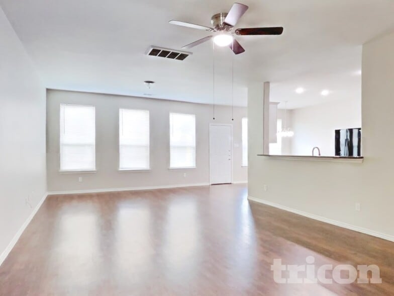 Building Photo - 1411 Seagler Pond Ln