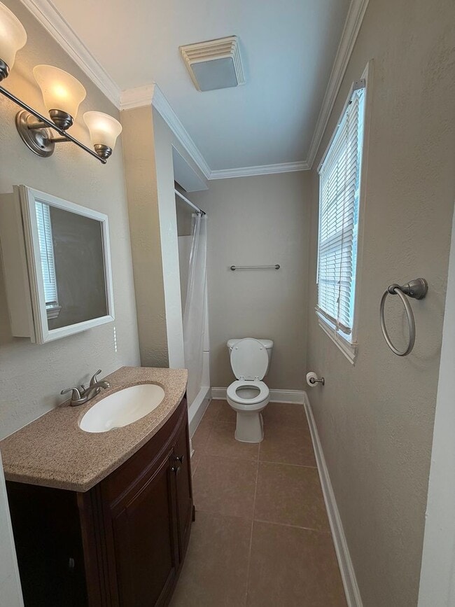 Building Photo - Renovated 2 Story, Large Lot, 3 Bedrooms and 2 1/2 bathrooms