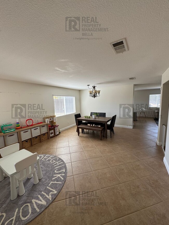 Building Photo - Spacious 4-Bedroom Menifee Home with Open ...