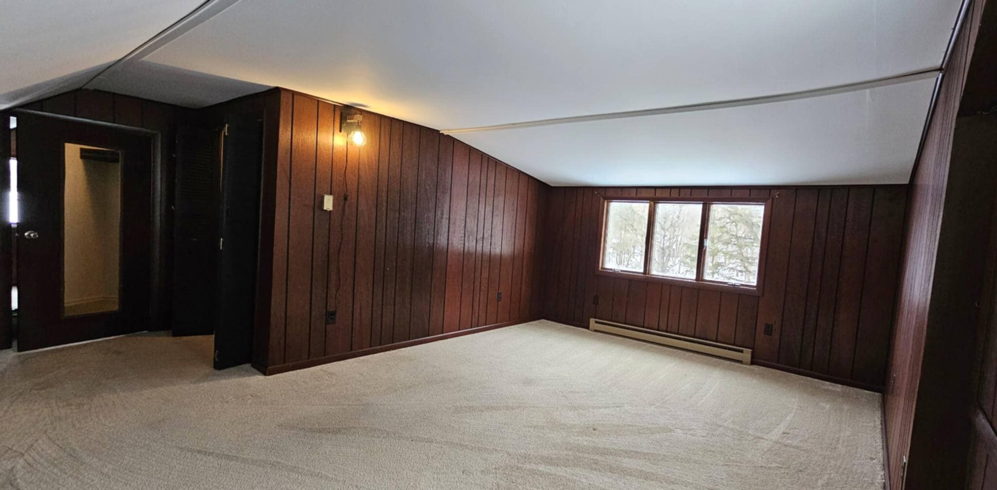 Building Photo - 7901 Elm St