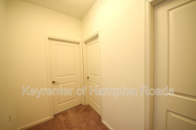 Building Photo - 1407 Rollesby Way