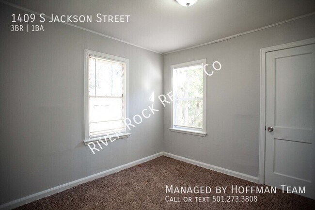 Building Photo - 1409 S Jackson St