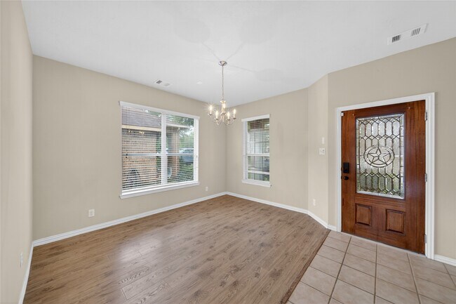 Building Photo - 2411 Horned Owl Dr