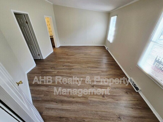 Building Photo - 1141 Palmer Farm Rd