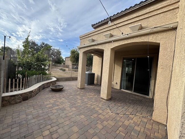 Building Photo - Queen Creek 3br House