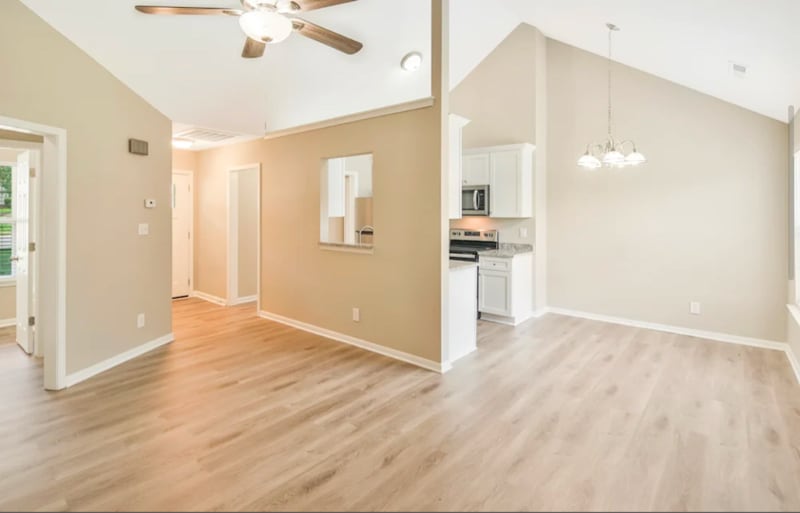 Building Photo - 6434 Austinville Dr