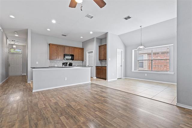 Building Photo - 1204 Cedar Cove Pl