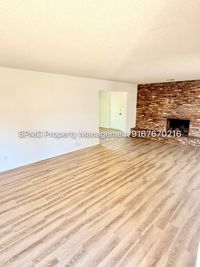 Building Photo - 3 Bedroom Sacramento Rental with Large Yard