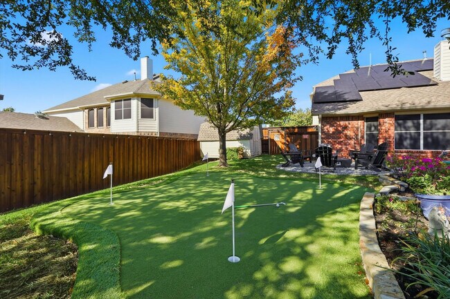 Building Photo - 2831 Rosewood Blvd