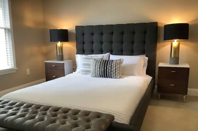 Bedroom #1 - 560 Morgan St NE