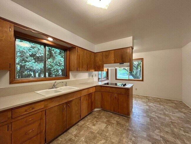 Building Photo - sw114th