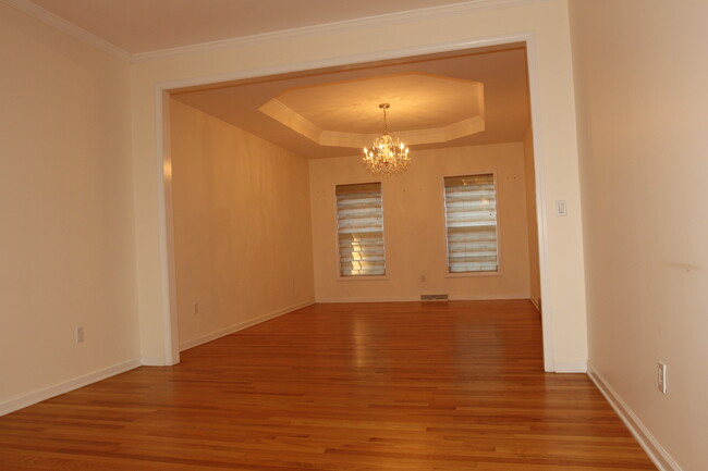 Living Room to Dining Room - 11 Traditional Ln