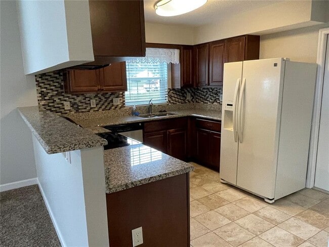 Building Photo - 100 Division St