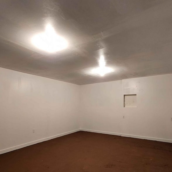 Building Photo - 2511 N 8th St