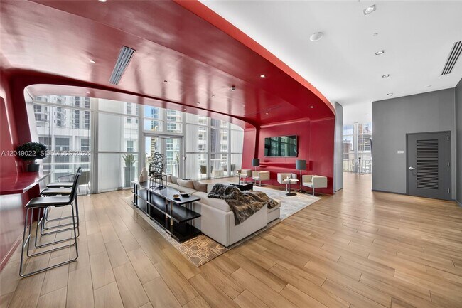 Building Photo - 1100 S Miami Ave