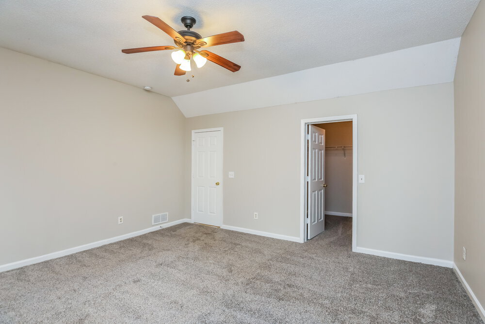 Building Photo - 2775 Waterford Park Dr