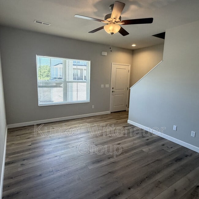 Building Photo - 328 Coral Sea Way
