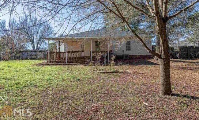 Building Photo - 126 Northeast Dr