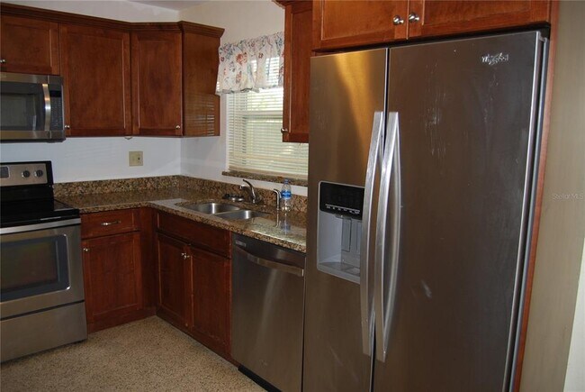 Building Photo - 2871 67th St N