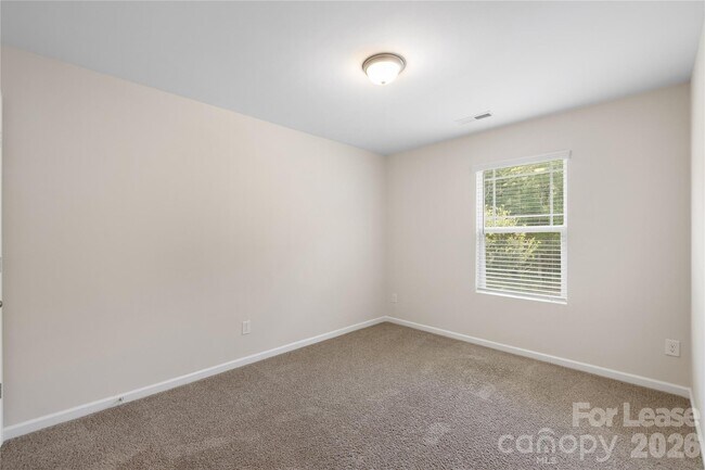Building Photo - 1368 Galloway Rd
