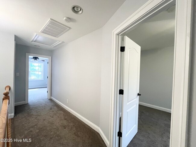 Building Photo - 414 Harbor Bay Dr
