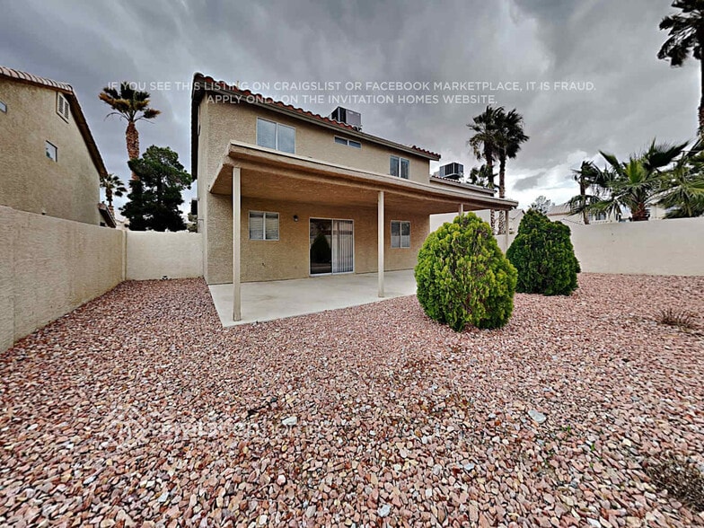 Building Photo - 7520 Hickory Hills Dr