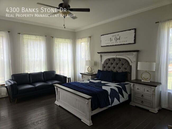 Building Photo - 4300 Banks Stone Dr