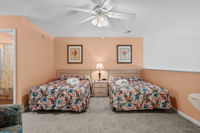 Building Photo - All Inclusive Seasonal Rental Available NOW-3/31/2026