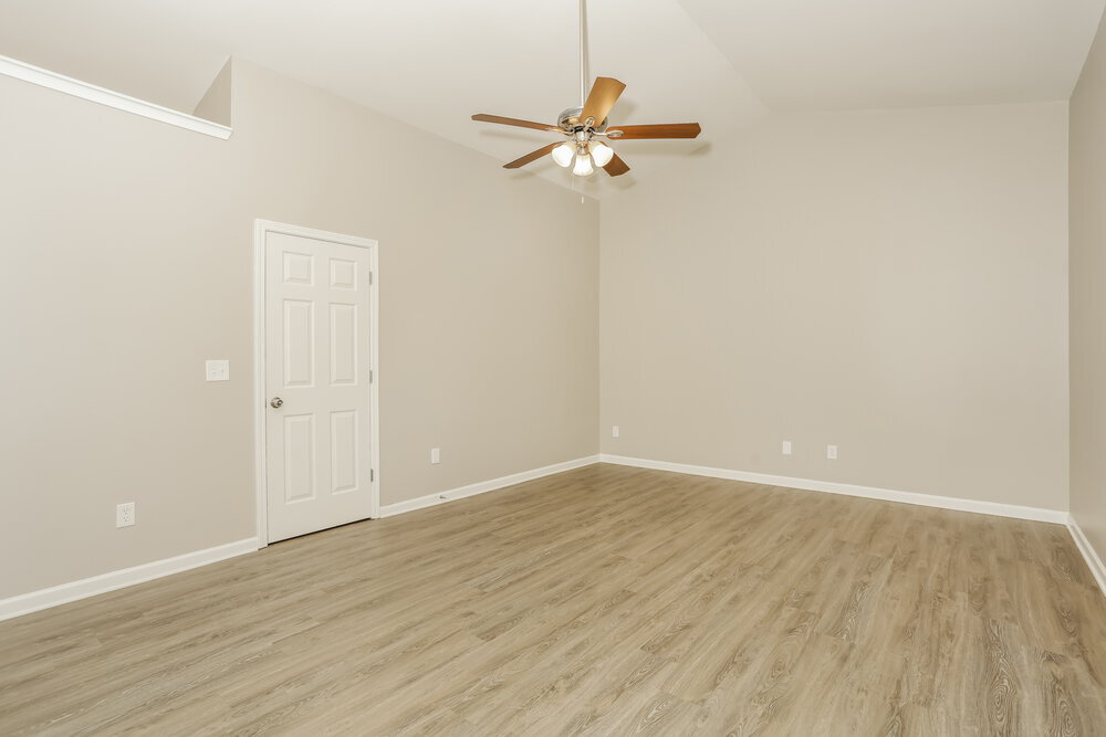 Building Photo - 402 Black Fox Dr