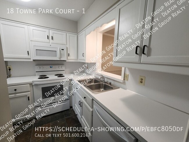 Building Photo - 18 Towne Park Ct