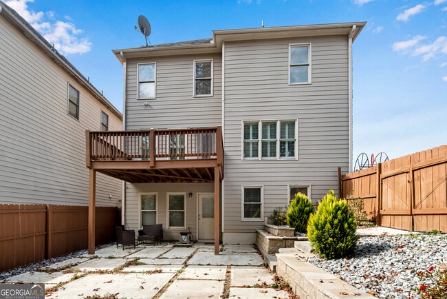 Building Photo - 299 Water Oak Pl