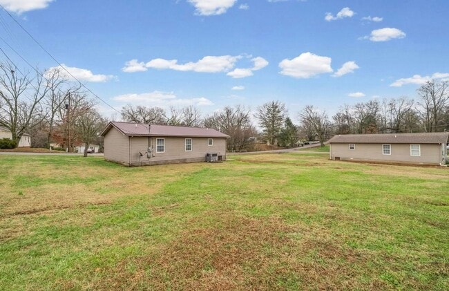 Building Photo - 101 Avalon Blvd