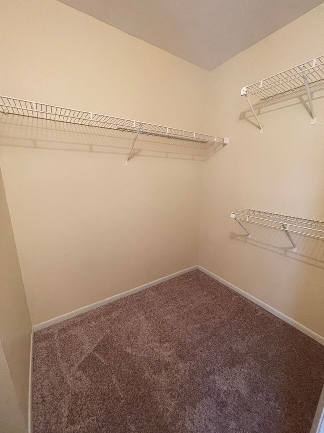 Building Photo - 482 N Pin Oak Pl