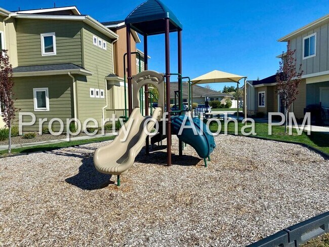 Building Photo - 3526 E Grand Forest Dr