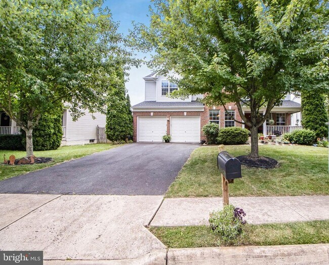 Building Photo - 115 Richard Dr SE