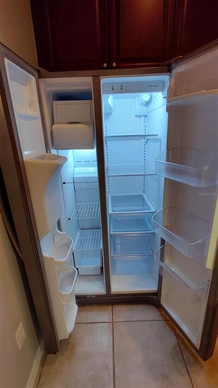 Building Photo - 11564 Mizzon Dr