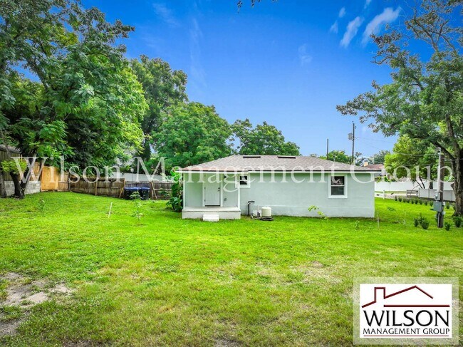 Building Photo - 552 B C Terry Rd