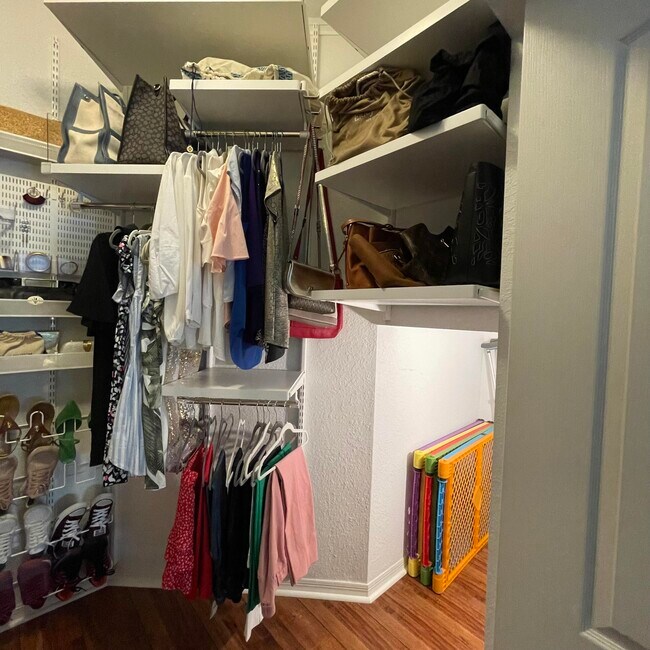 Building Photo - 11041 Legacy Blvd